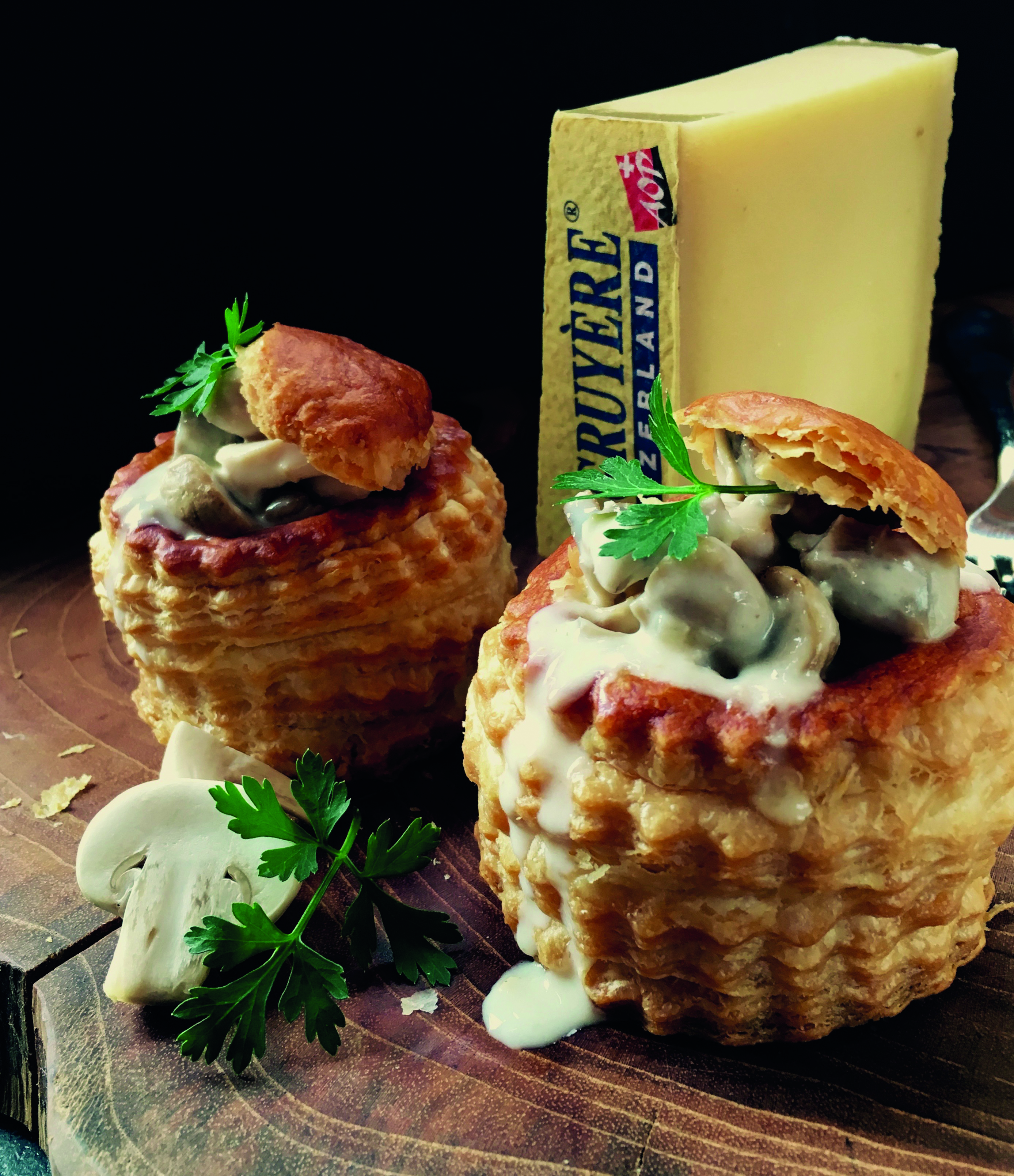 Vol-au-vent de pollo, champiñones y Le Gruyère AOP